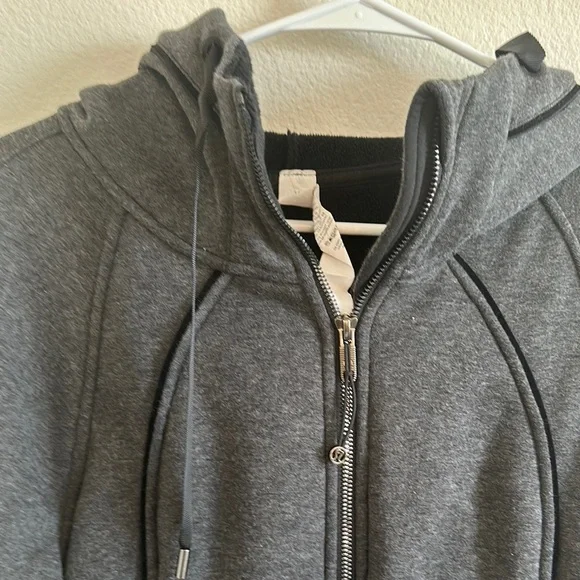 Lululemon Plush Scuba Charcoal Gray Zip-Up Hoodie - Picture 3 of 7